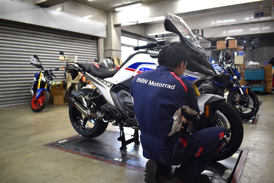 年休127日/完全週休2日/BMW正規ディーラー【流山市】　BMWバイクの整備士・メカニック　経験者・有資格者優遇